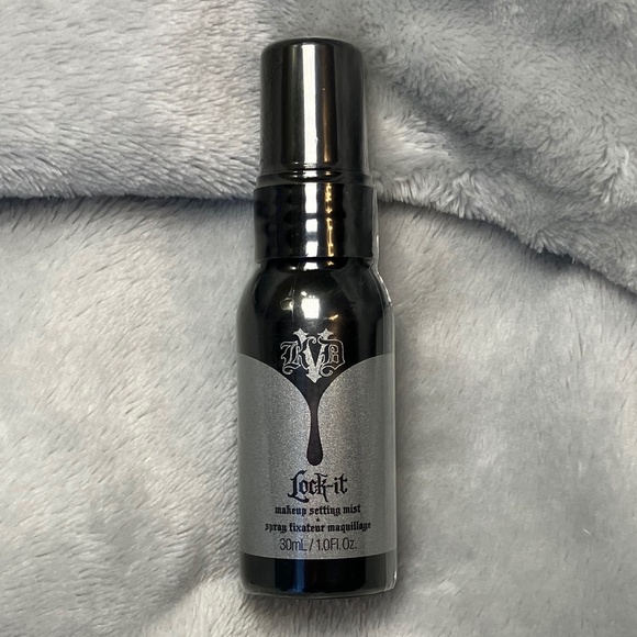 NWT KVD (Kat Von D) Lock It Makeup Setting Mist/Travel Size/Purse Size - Picture 1 of 4